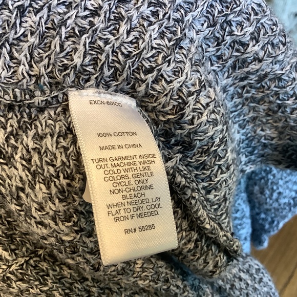 Express Women’s Gray Knit Open Cardigan Size Medium - Picture 8 of 8